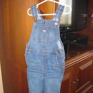 Worn once. Oshkosh Boys Overalls 4T